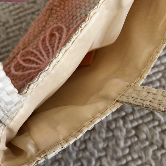 NWT Spring Fling pedicure sets in basket bag ! - Picture 4 of 12